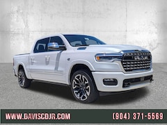 2026 Ram 1500 Limited Crew Cab 4x4 57 Box Pickup