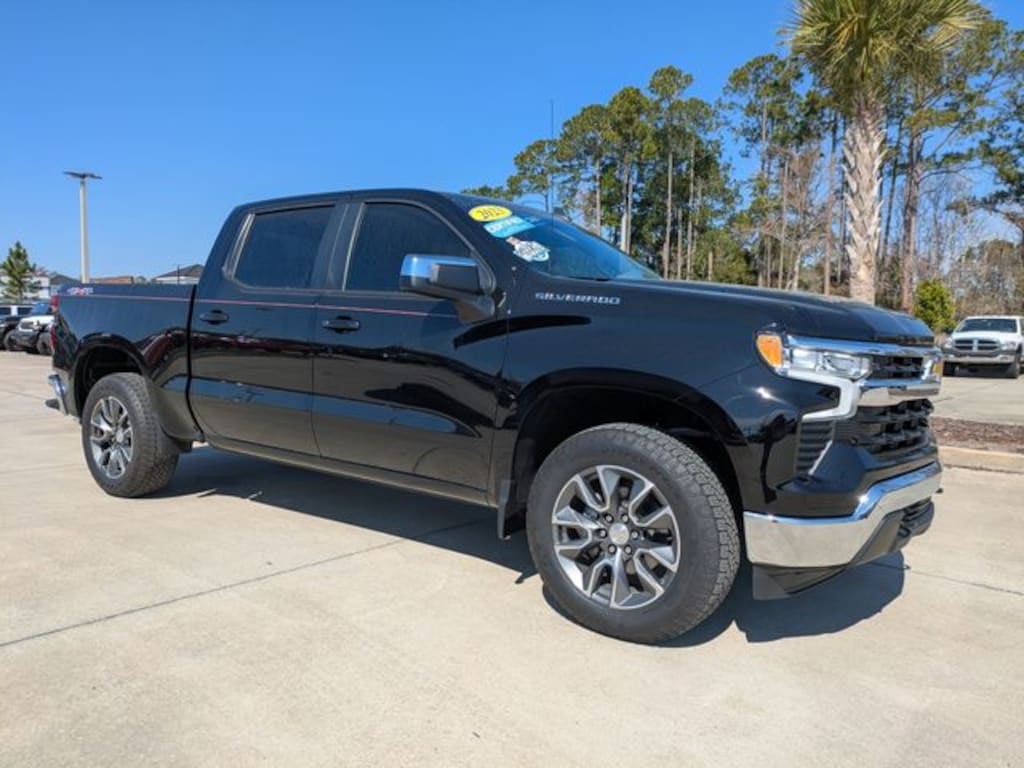 Used 2023 Chevrolet Silverado 1500 LT Truck