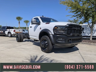 2026 Ram 5500 Tradesman/Big Horn Pickup
