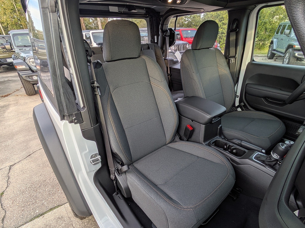 2026 Jeep Wrangler 2-Door Sport - Photo 14