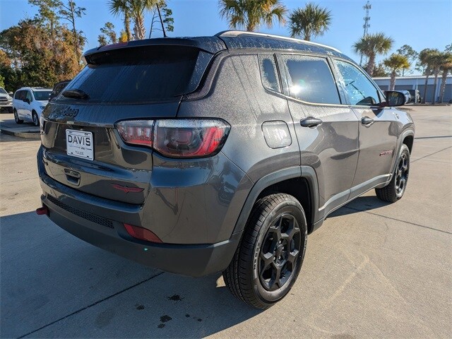 2023 Jeep Compass Trailhawk photo 4