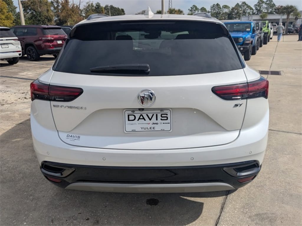 Used 2023 Buick Envision Essence SUV