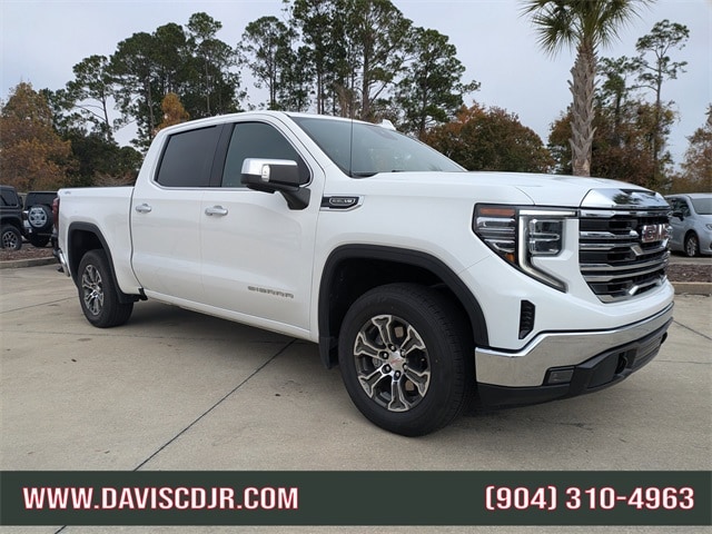 2024 GMC Sierra 1500 SLT's photo