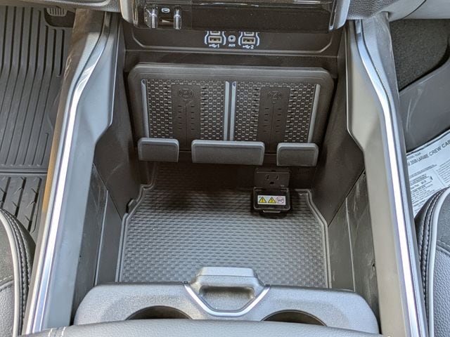 2025 RAM 3500 Laramie - Photo 17