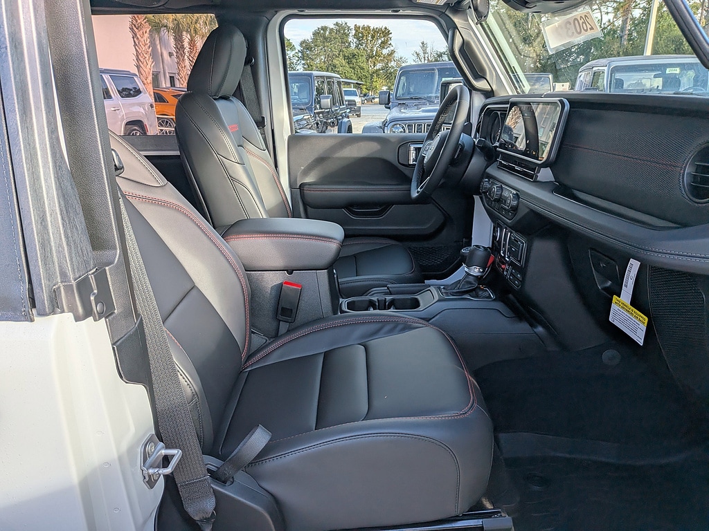 2026 Jeep Wrangler 2-Door Rubicon - Photo 14