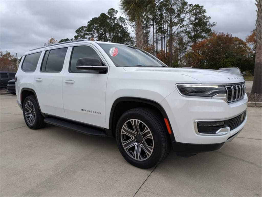 Used 2024 Jeep Wagoneer Series II SUV
