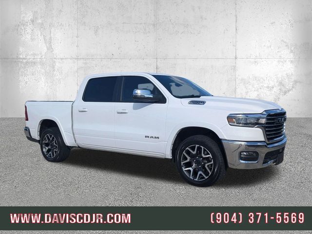 2025 RAM 1500 Laramie 4x4 Crew Cab 5'7's photo