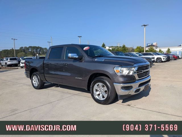 2024 RAM 1500 Laramie 4x4 Crew Cab 5'7's photo
