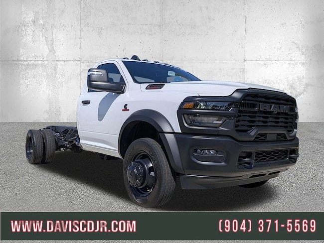2026 Ram 5500 Tradesman/Big Horn Pickup