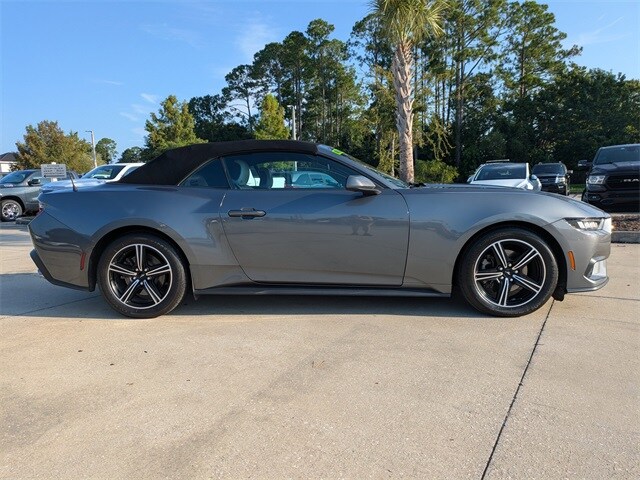 2024 Ford Mustang EcoBoost Premium Convertible photo 2