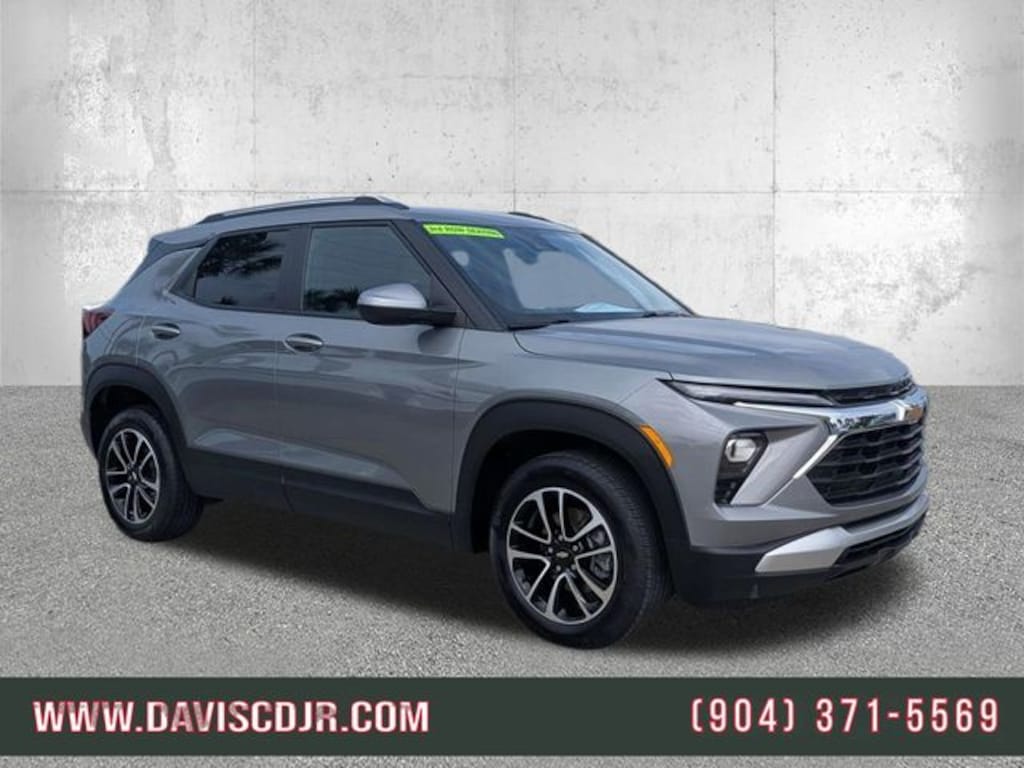 Used 2025 Chevrolet Trailblazer LT SUV