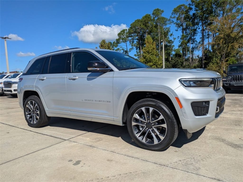 New 2025 Jeep Grand Cherokee Overland Sport Utility