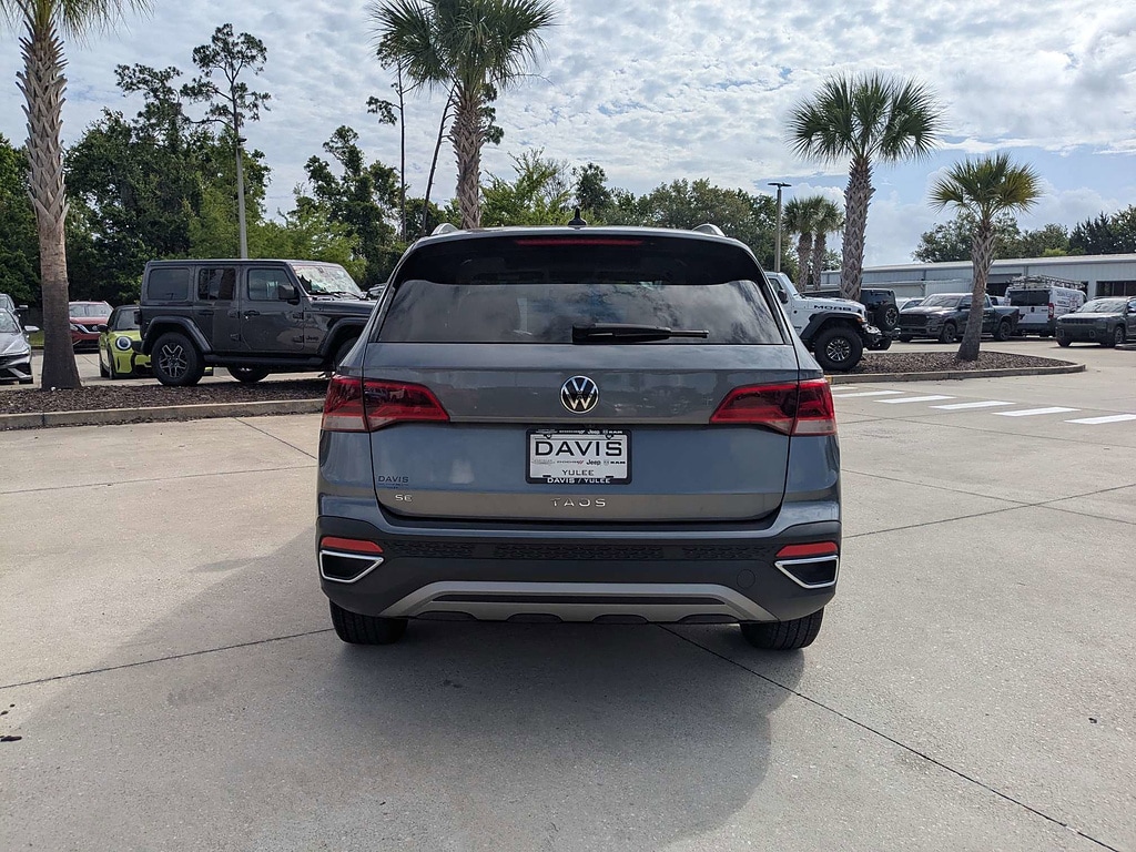 Used 2024 Volkswagen Taos SE SUV