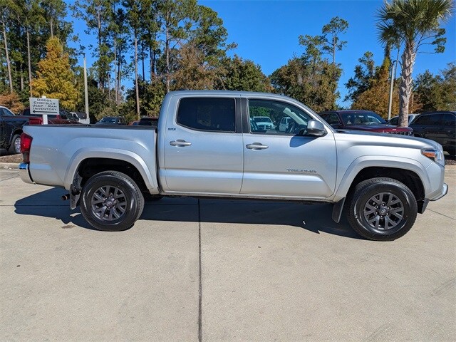 2023 Toyota Tacoma SR5 photo 2