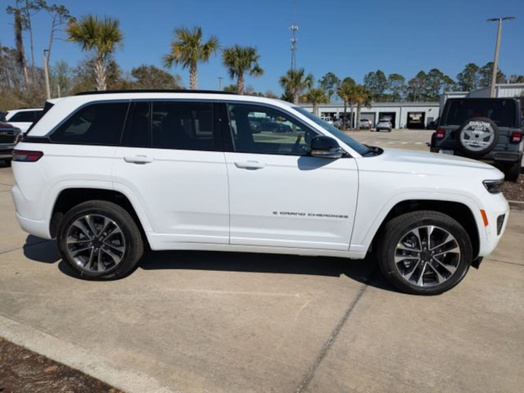 New 2025 Jeep Grand Cherokee 4xe Overland 4xe Sport Utility