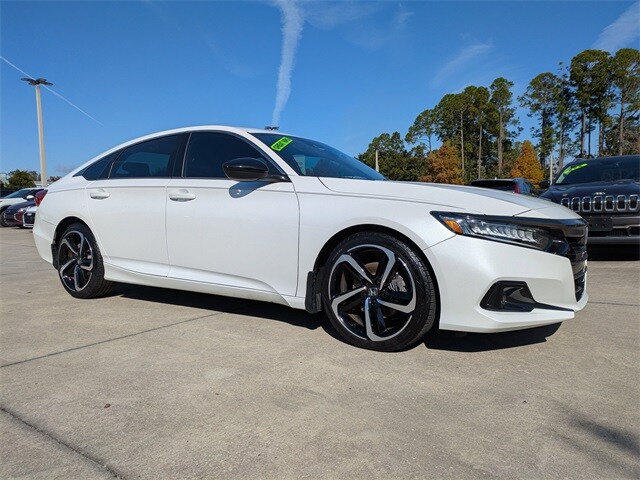 2021 Honda Accord Sport photo 2