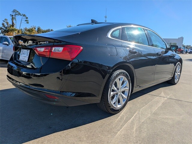 2024 Chevrolet Malibu 1LT photo 4