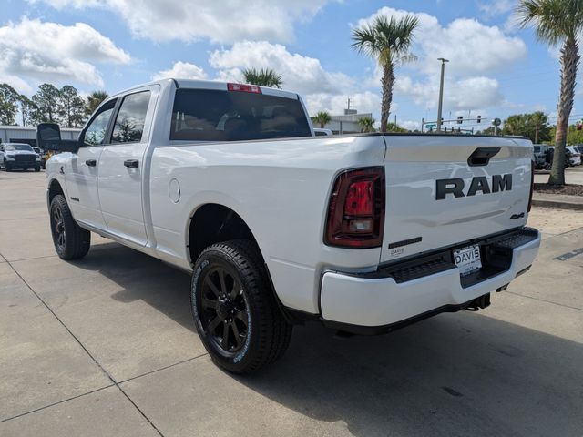 2025 RAM 3500 Big Horn - Photo 6