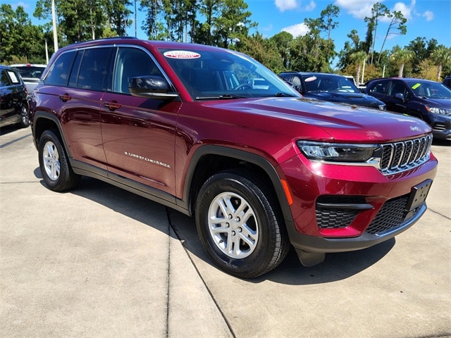 Used 2023 Jeep Grand Cherokee Laredo with VIN 1C4RJHAG7PC578667 for sale in Yulee, FL