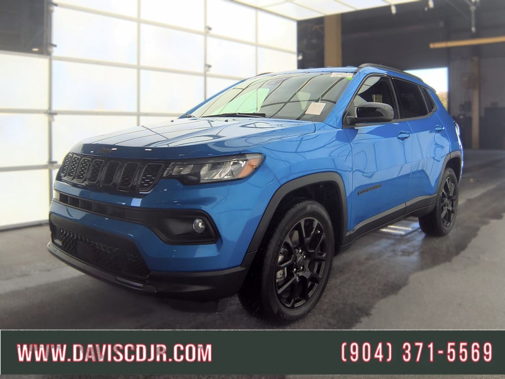 Used 2026 Jeep Compass Latitude Altitude
