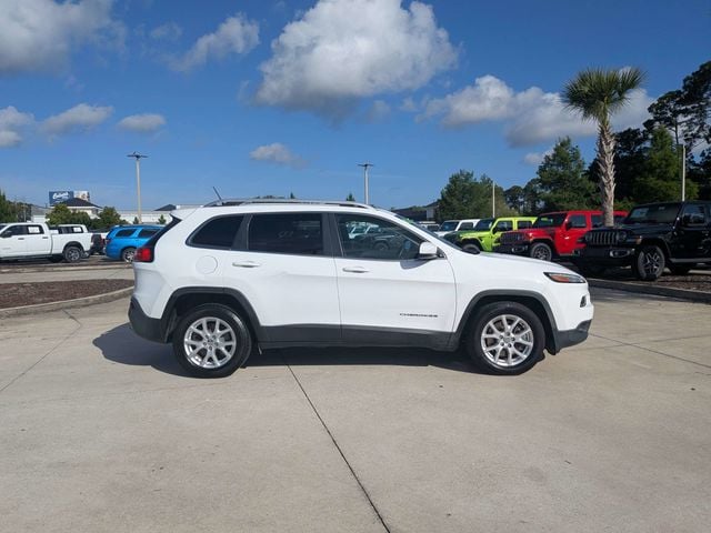 Used 2018 Jeep Cherokee Latitude with VIN 1C4PJLCX4JD531203 for sale in Yulee, FL