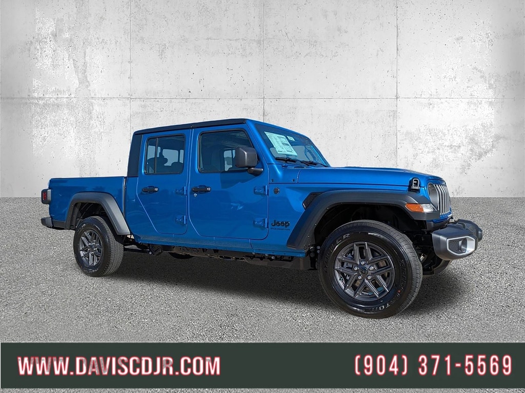 New 2026 Jeep Gladiator Sport 4x4 Pickup