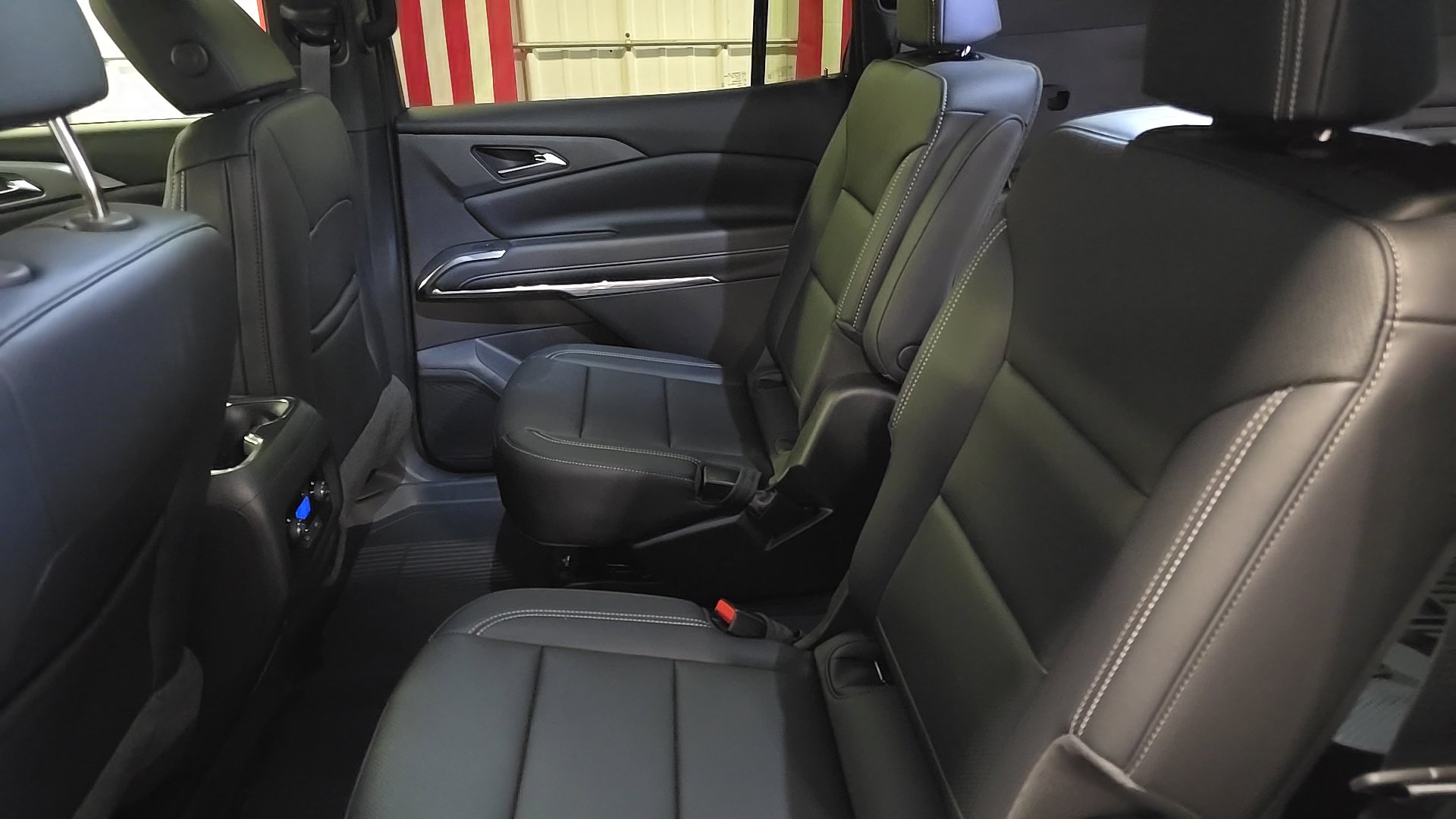 2026 Chevrolet Traverse LT - Photo 13