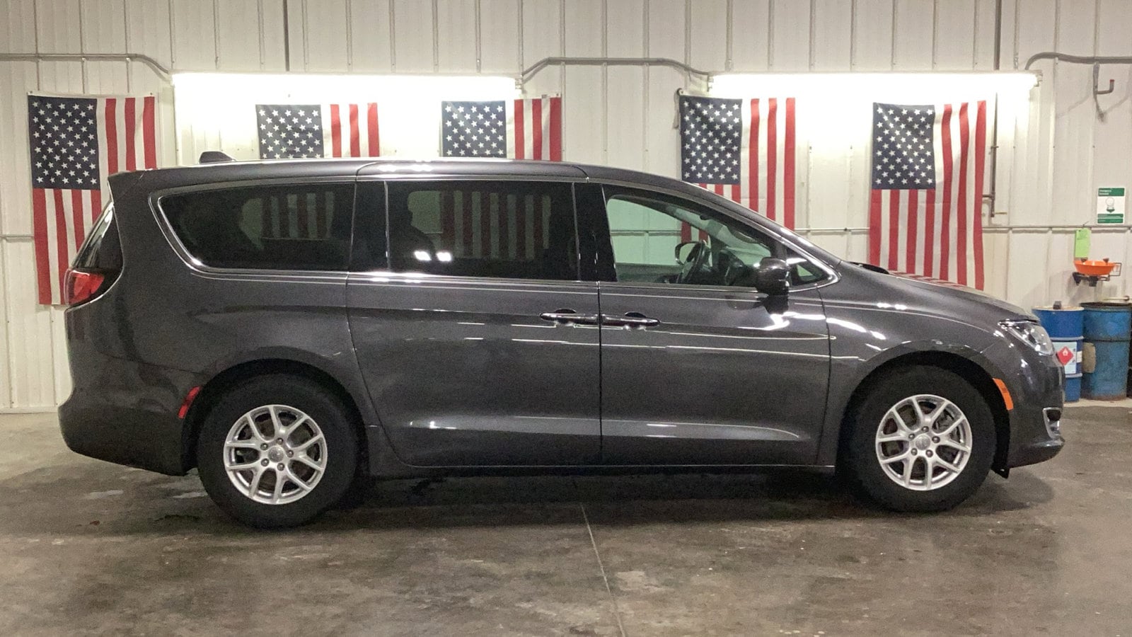 Used 2020 Chrysler Pacifica Touring with VIN 2C4RC1FG1LR233243 for sale in Delano, Minnesota