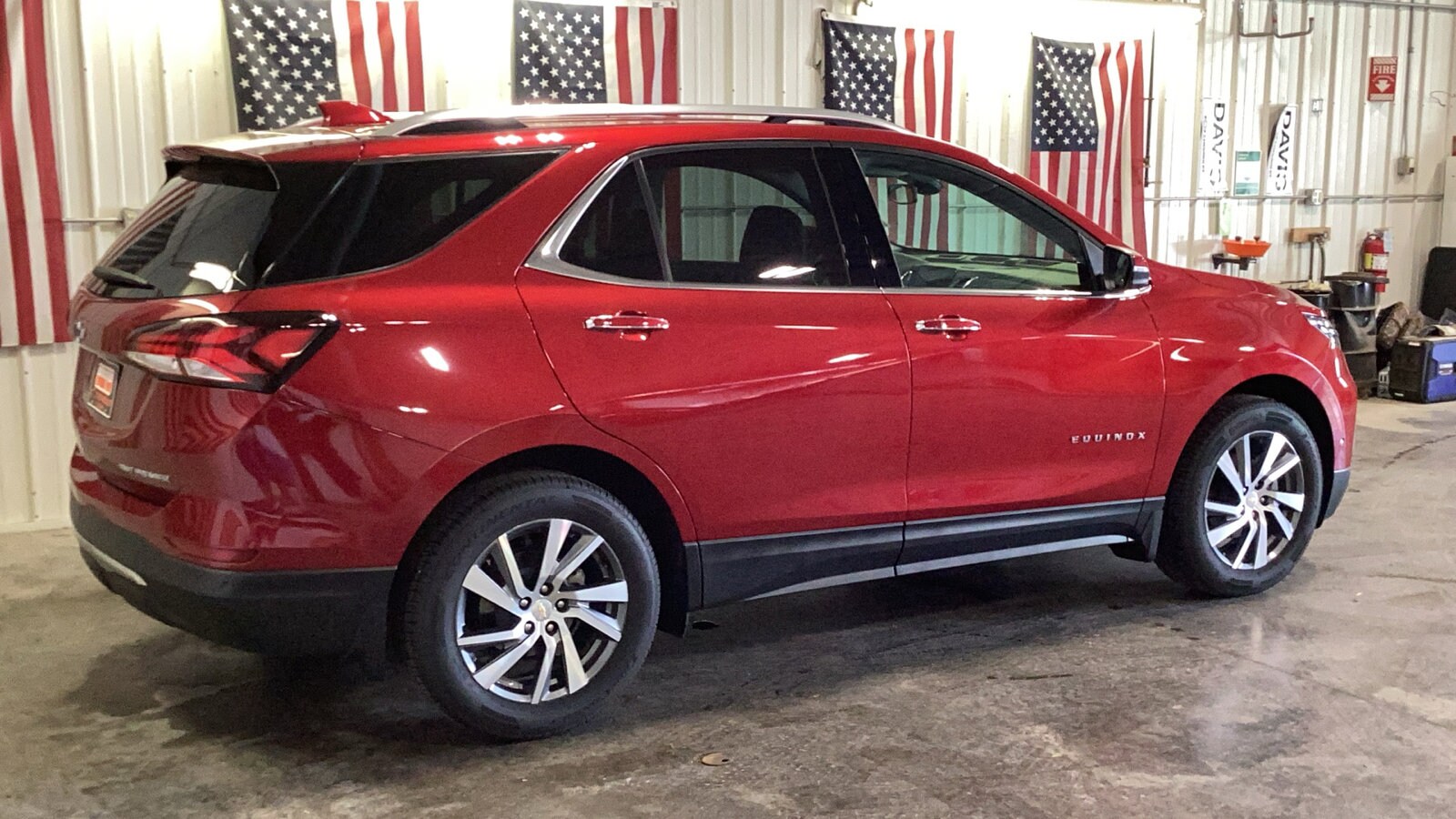 2022 Chevrolet Equinox Premier photo 3