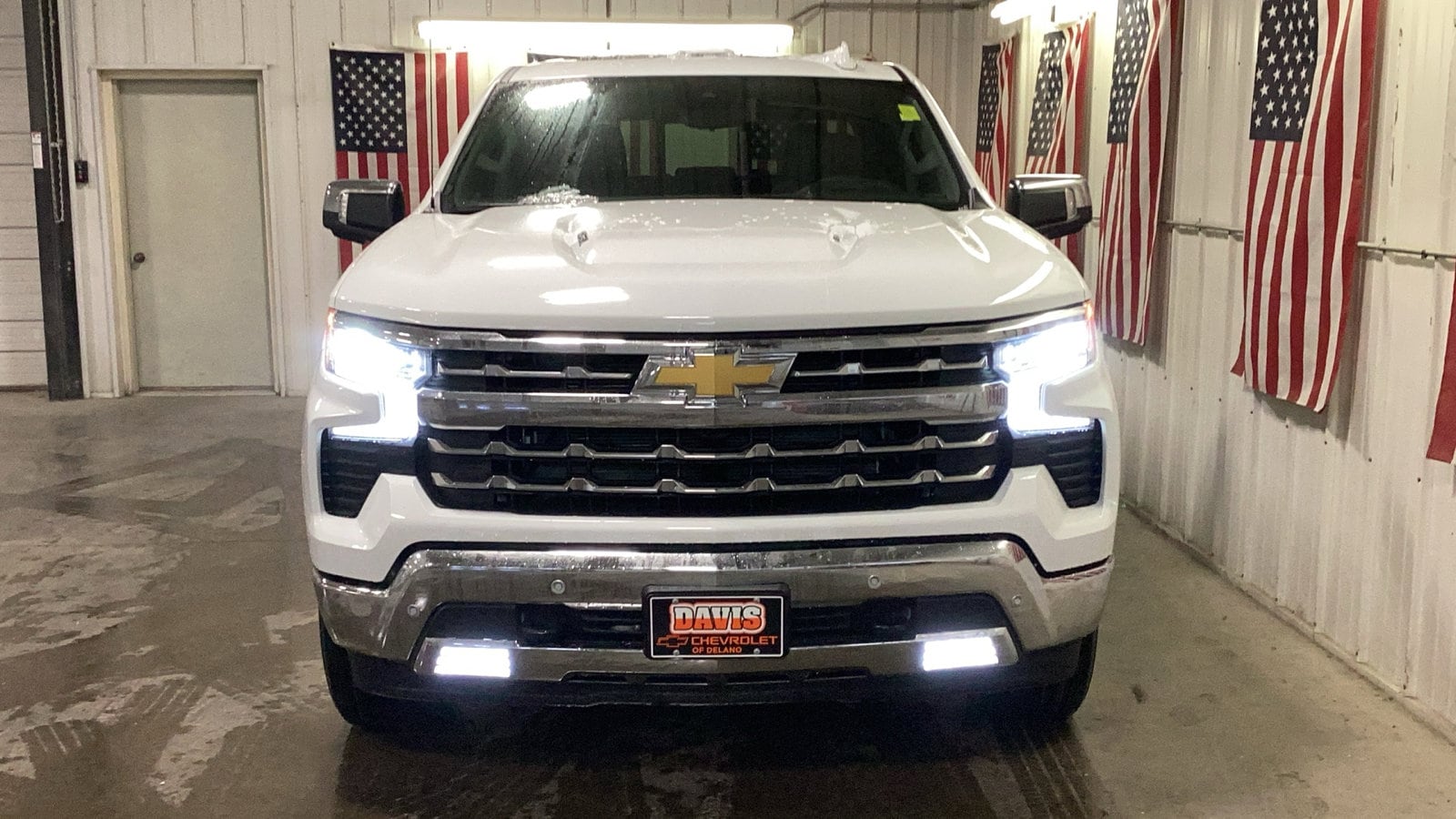 2026 Chevrolet Silverado 1500 LTZ - Photo 17