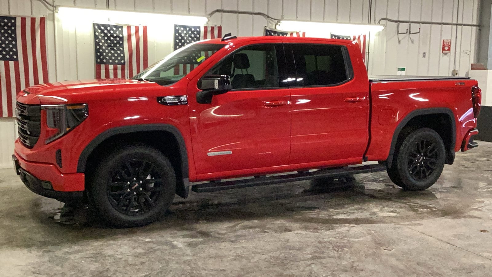 Used 2025 GMC Sierra 1500 Elevation with VIN 1GTUUCE84SZ230659 for sale in Delano, Minnesota