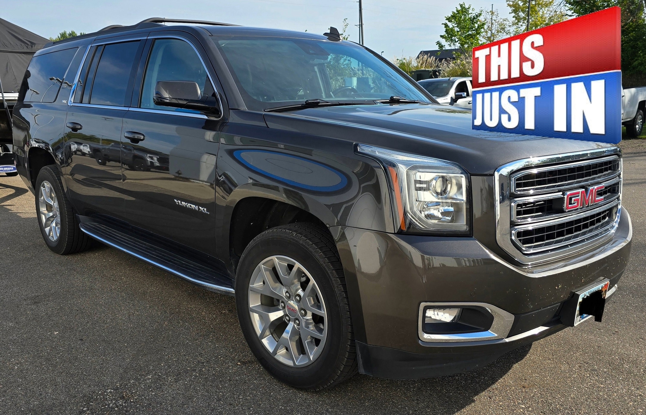 2020 Gmc Yukon XL SLT photo 2