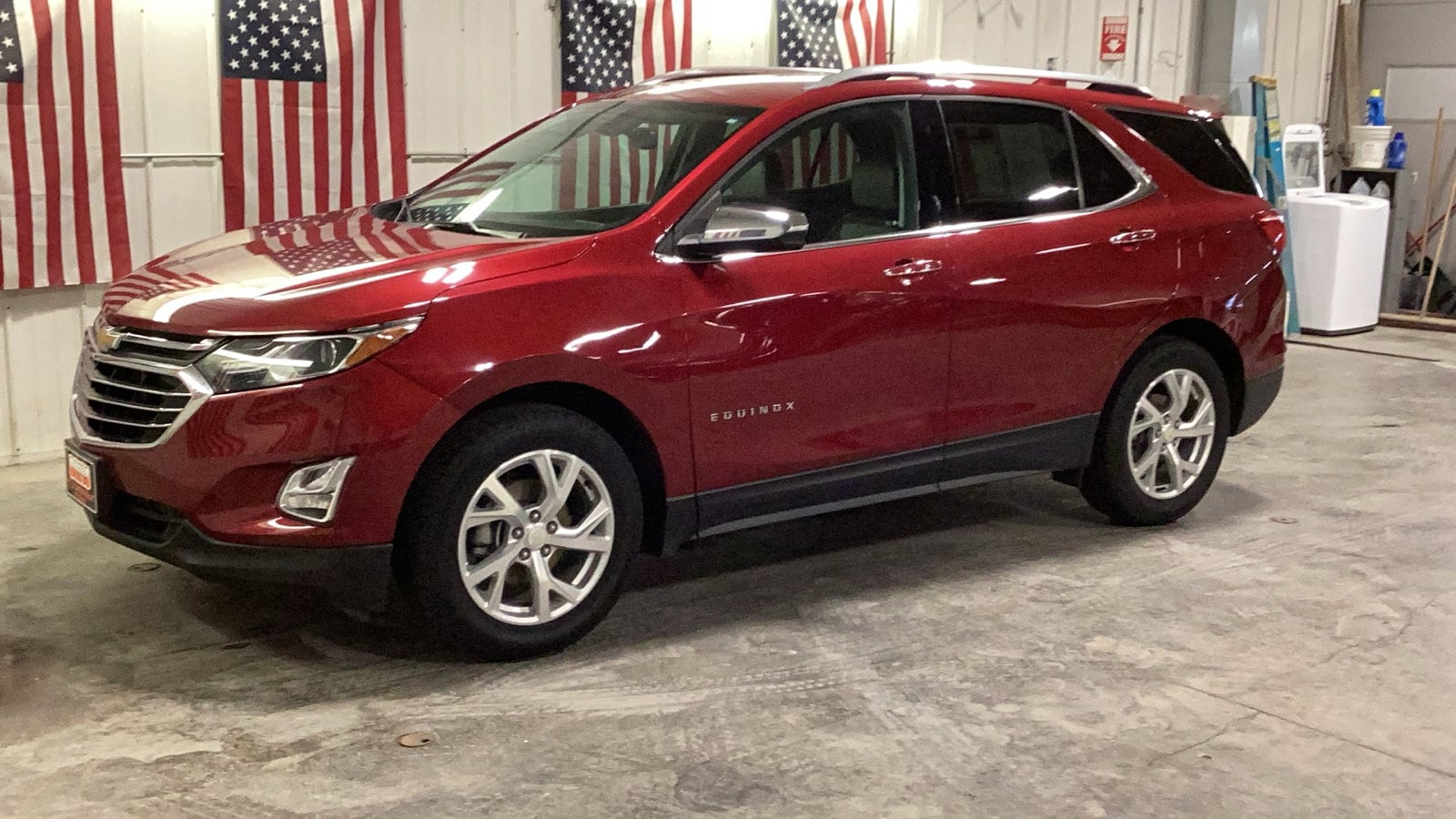 Used 2018 Chevrolet Equinox Premier with VIN 3GNAXMEV8JL114819 for sale in Delano, Minnesota