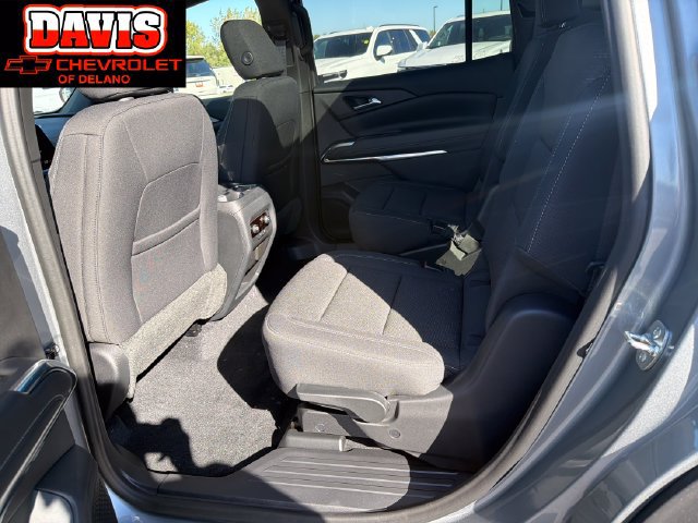 2027 Chevrolet Traverse LT - Photo 19