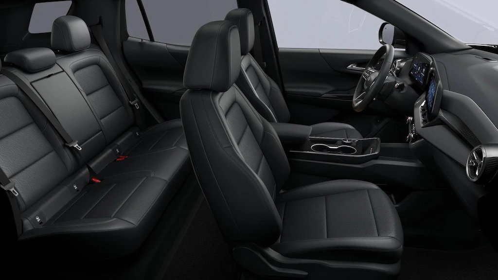 2026 Chevrolet Equinox LT photo 4