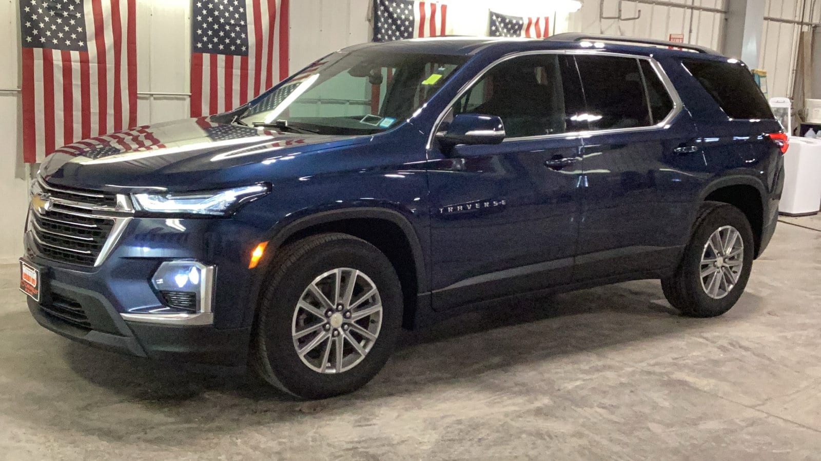 Used 2023 Chevrolet Traverse 1LT with VIN 1GNEVGKWXPJ184683 for sale in Delano, Minnesota