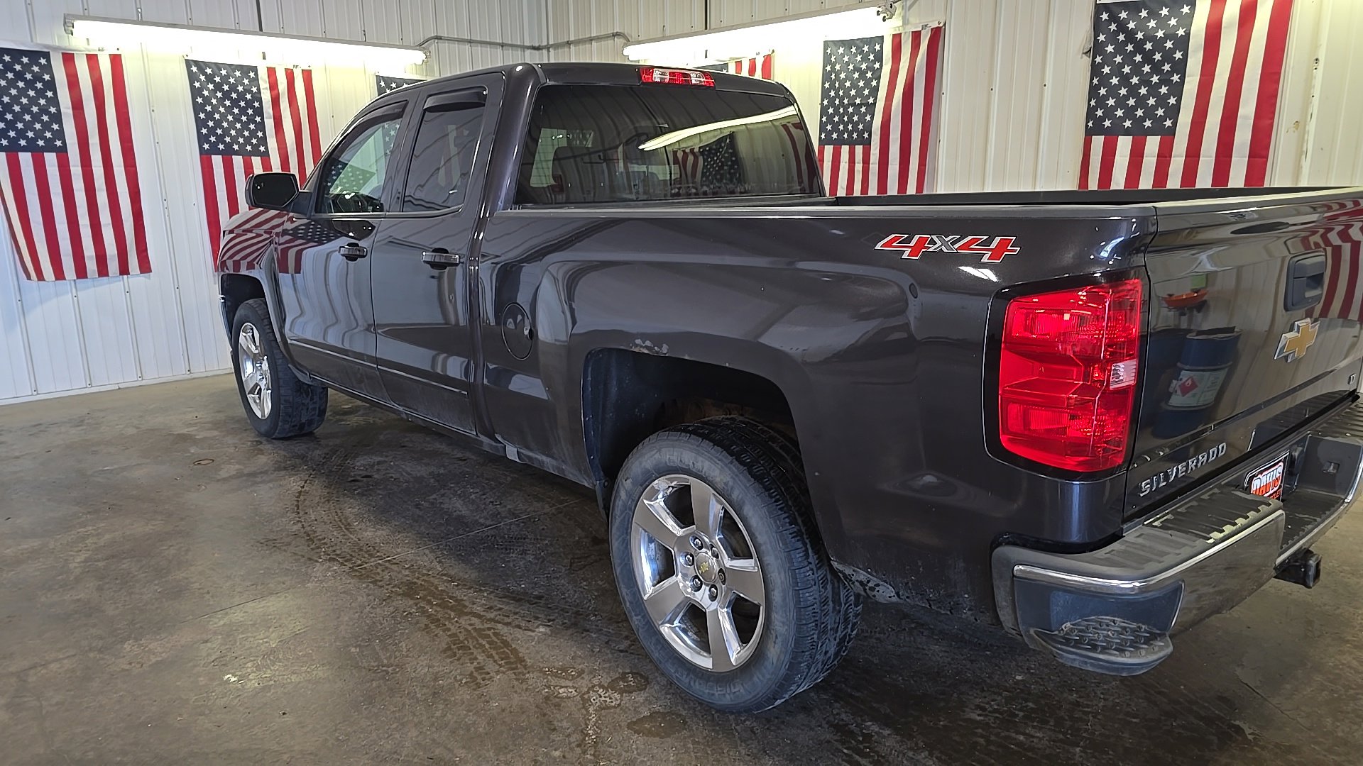 Used 2016 Chevrolet Silverado 1500 LT with VIN 1GCVKREH3GZ130637 for sale in Delano, Minnesota