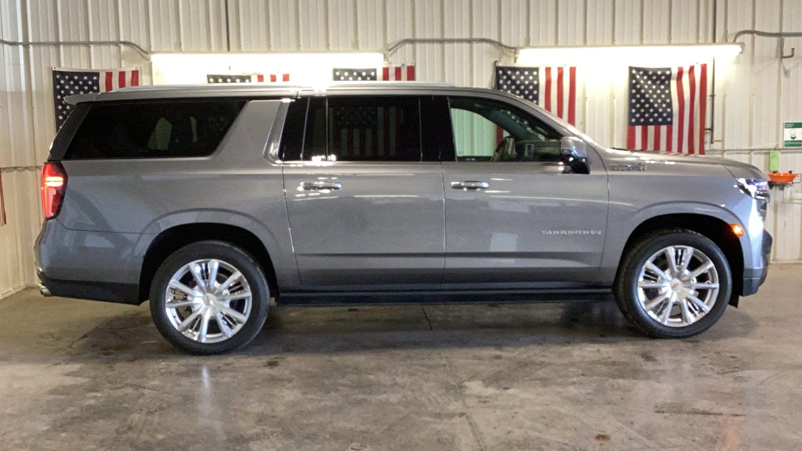 Used 2021 Chevrolet Suburban High Country with VIN 1GNSKGKL2MR208747 for sale in Delano, Minnesota
