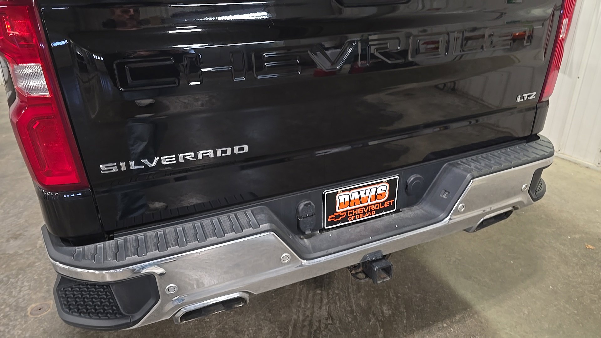 2020 Chevrolet Silverado 1500 LTZ - Photo 9