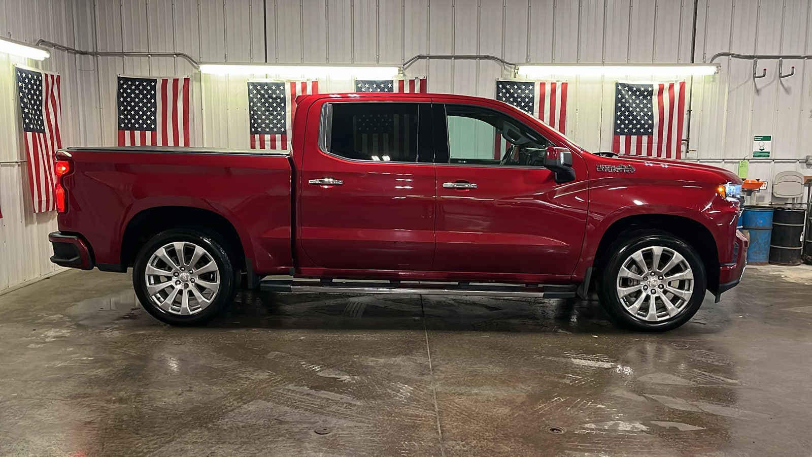 Used 2019 Chevrolet Silverado 1500 High Country with VIN 3GCUYHED1KG126581 for sale in Delano, Minnesota