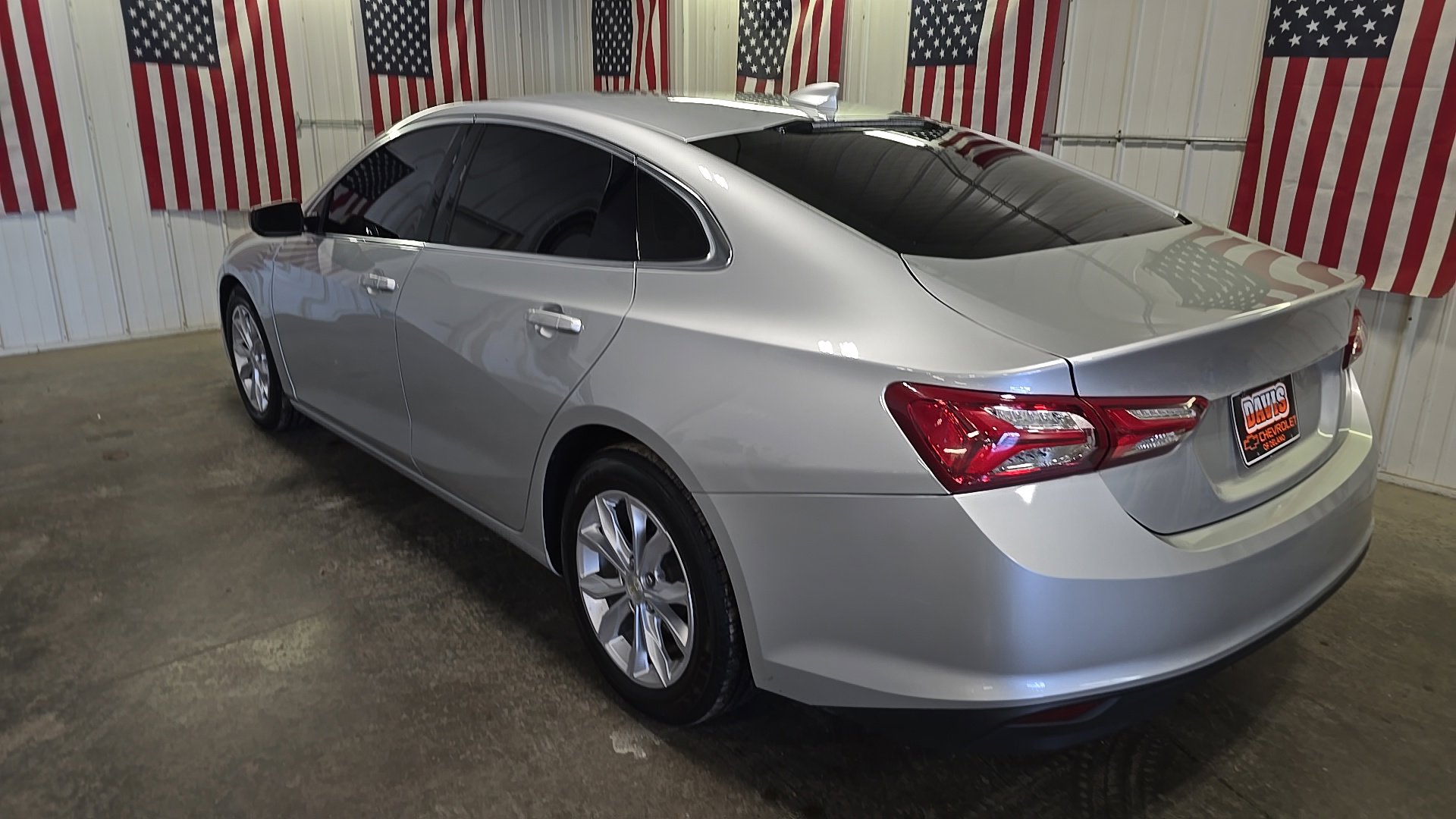 Used 2020 Chevrolet Malibu 1LT with VIN 1G1ZD5ST8LF031779 for sale in Delano, Minnesota