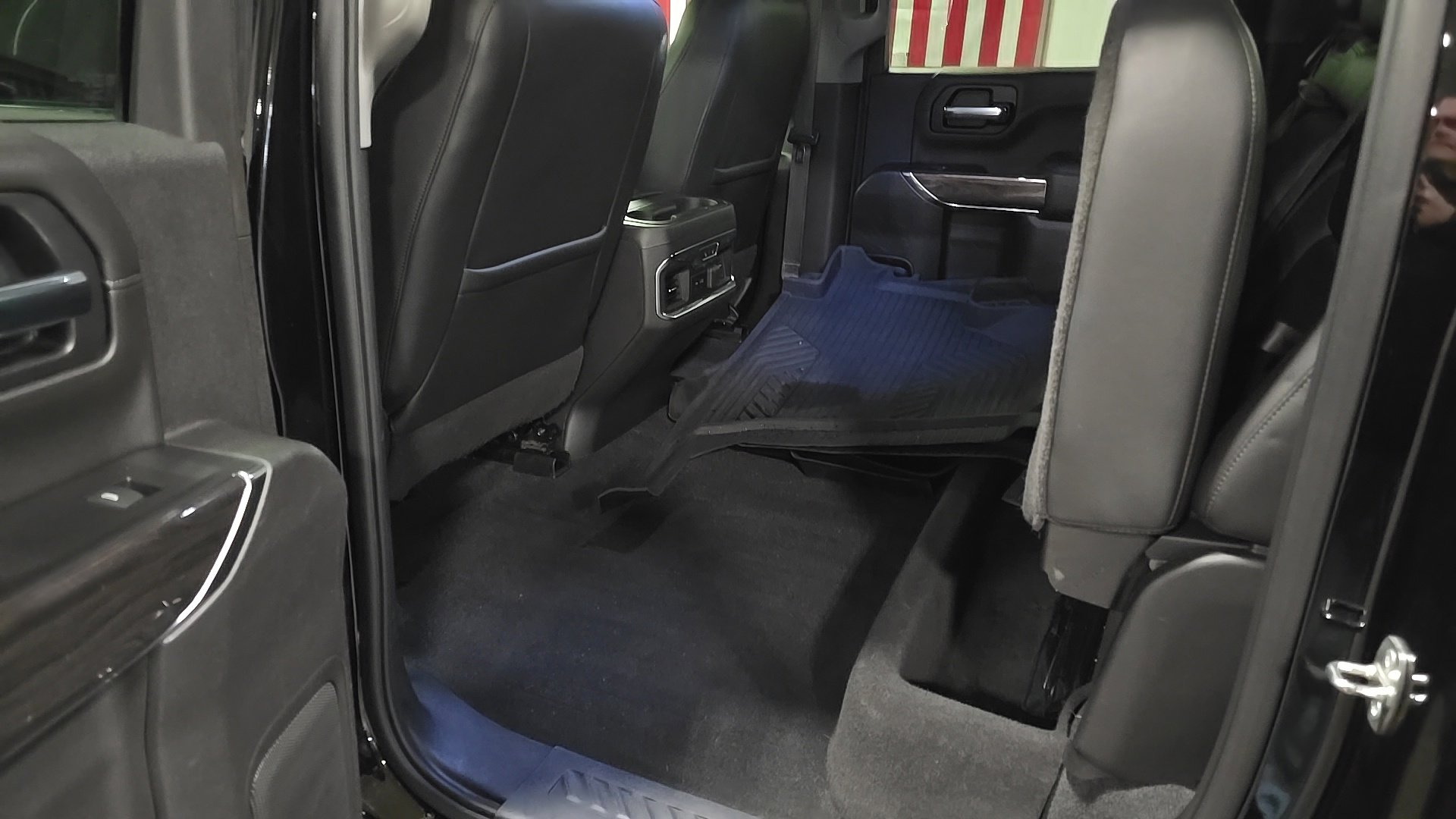 2020 Chevrolet Silverado 1500 LTZ - Photo 13