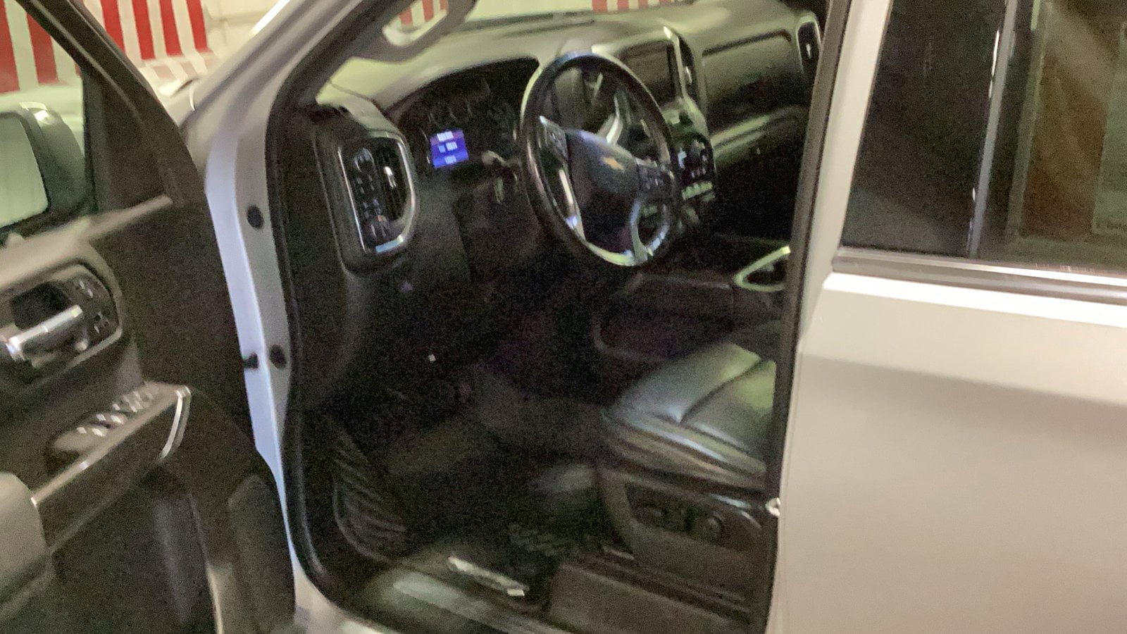 2021 Chevrolet Silverado 1500 LTZ - Photo 9
