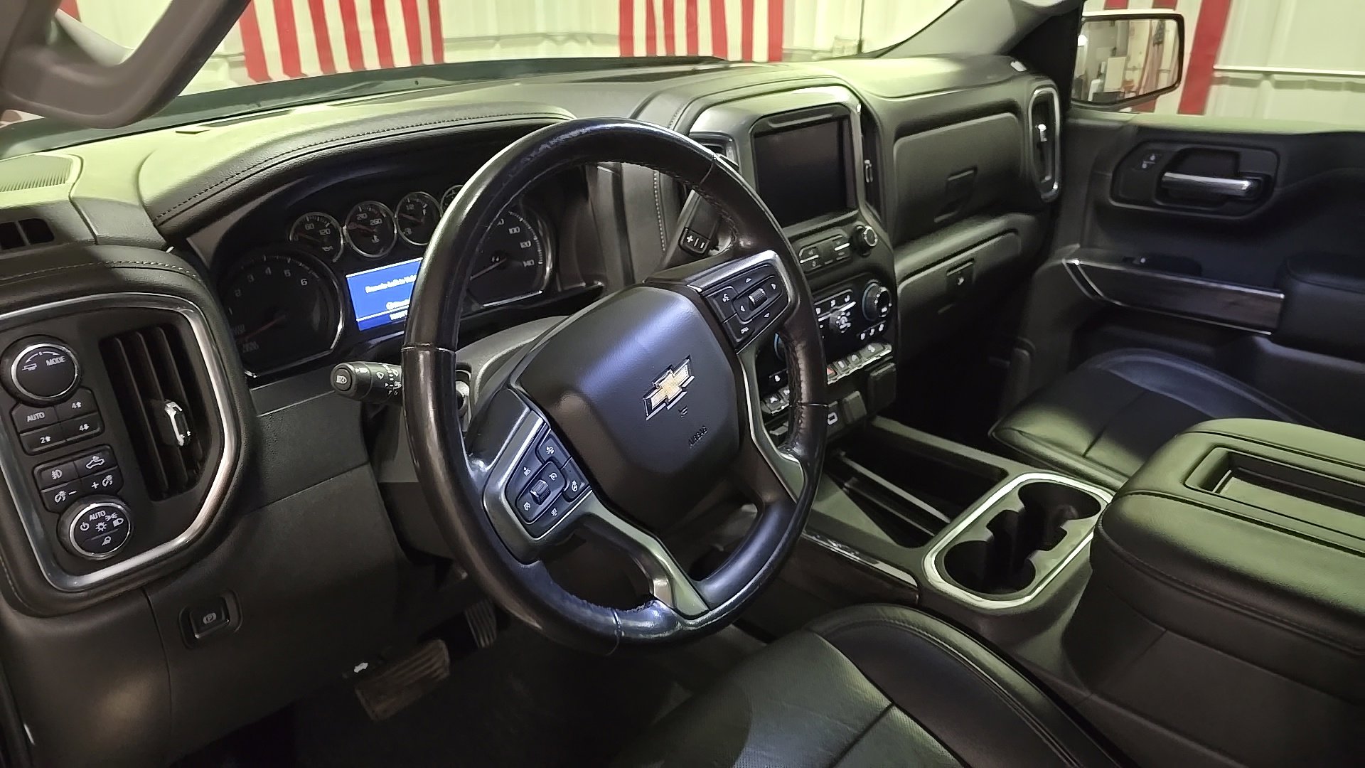 2020 Chevrolet Silverado 1500 LTZ - Photo 17