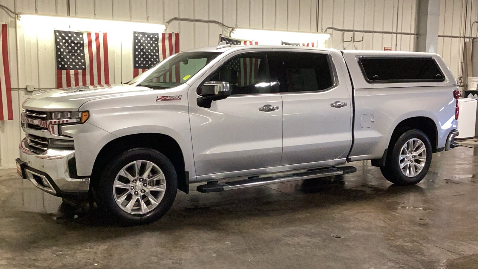 Used 2021 Chevrolet Silverado 1500 LTZ with VIN 1GCUYGELXMZ395747 for sale in Delano, Minnesota