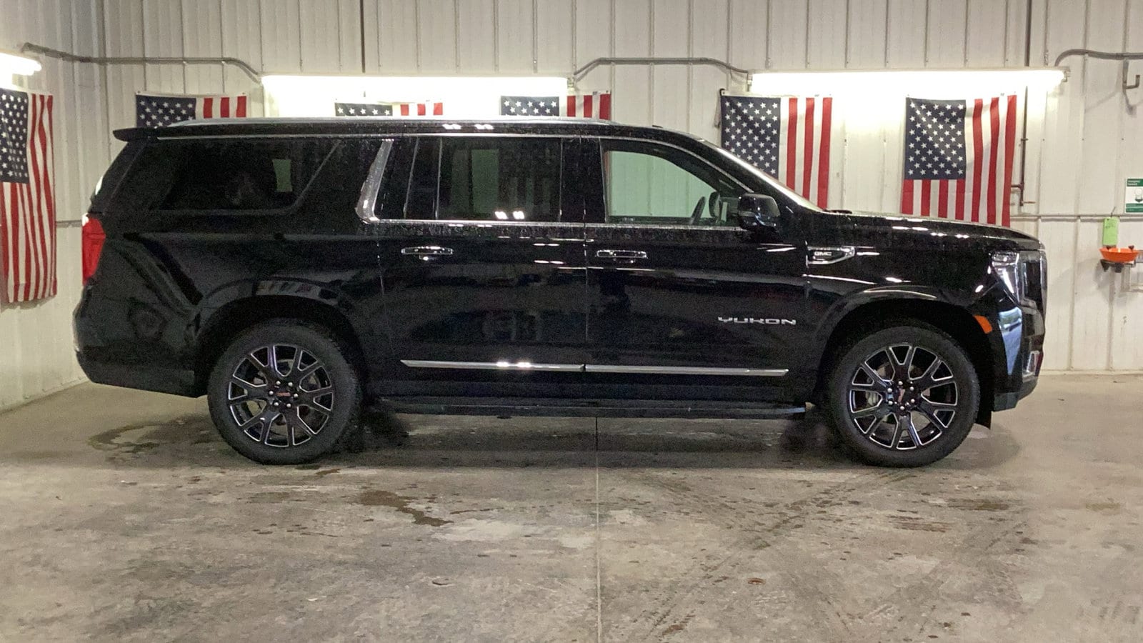 Used 2024 GMC Yukon XL SLT with VIN 1GKS2GKD3RR234867 for sale in Delano, Minnesota