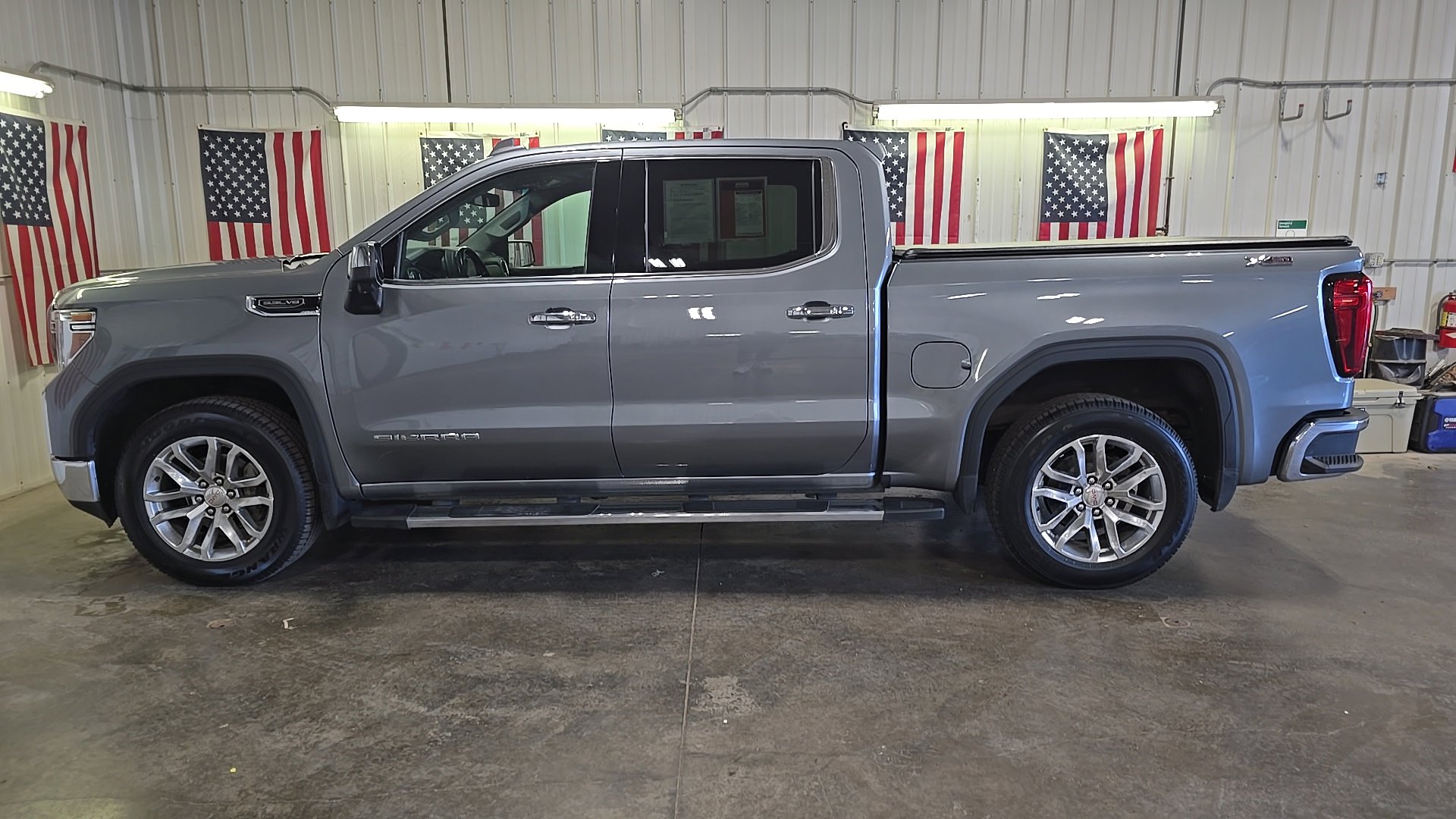 2020 Gmc Sierra 1500 SLT photo 3