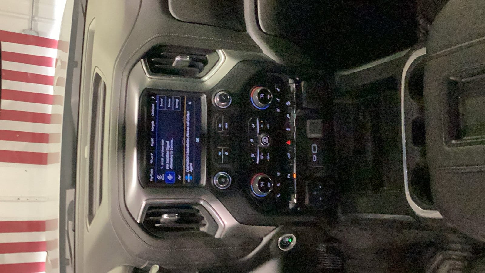 2021 Chevrolet Silverado 1500 LTZ - Photo 13