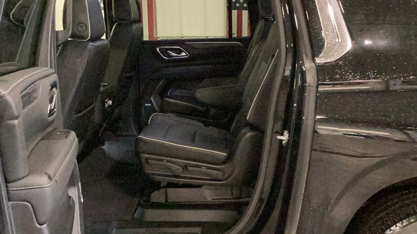 2024 GMC Yukon XL SLT - Photo 17