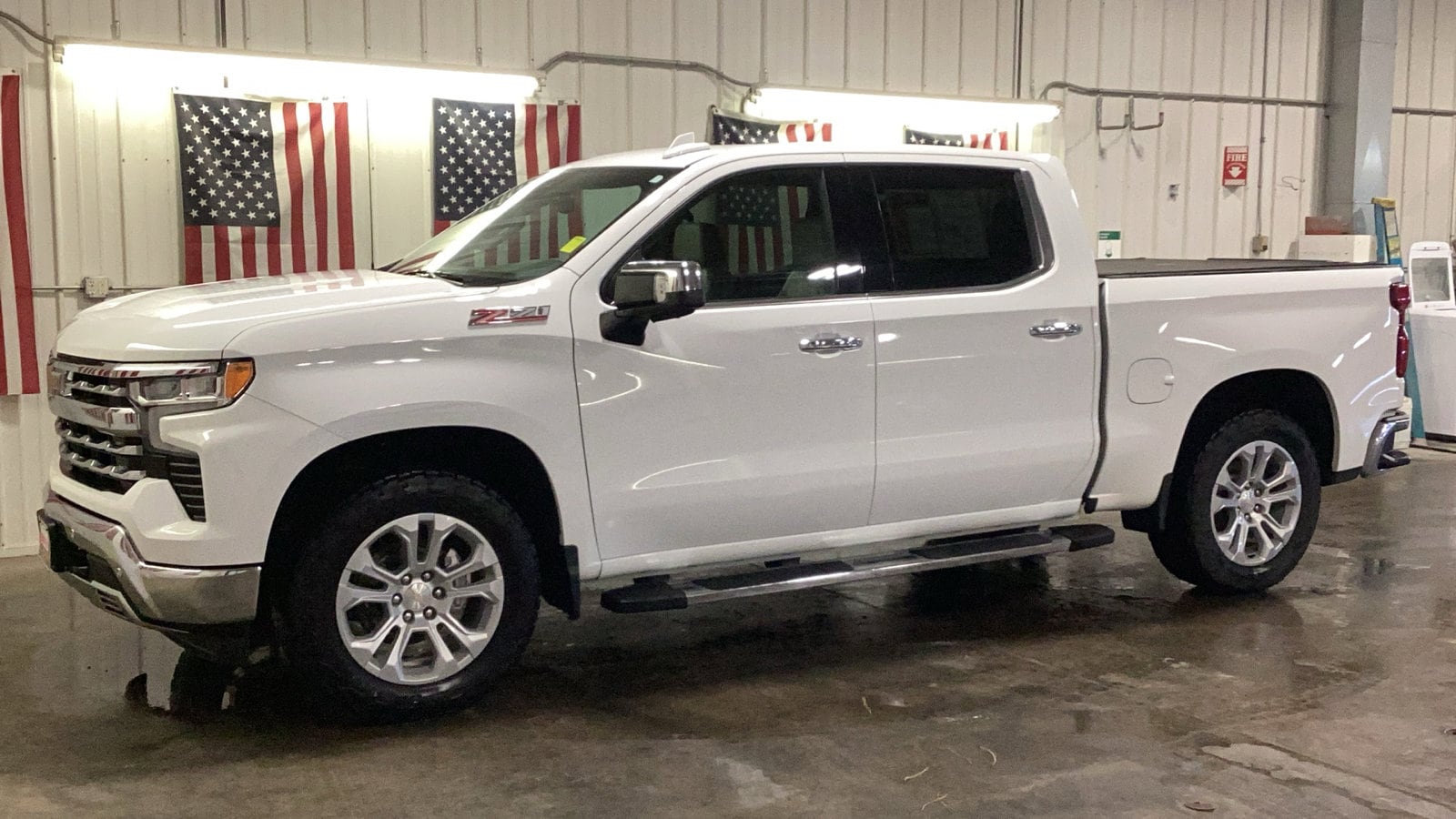 Used 2022 Chevrolet Silverado 1500 LTZ with VIN 1GCUDGED9NZ593970 for sale in Delano, Minnesota